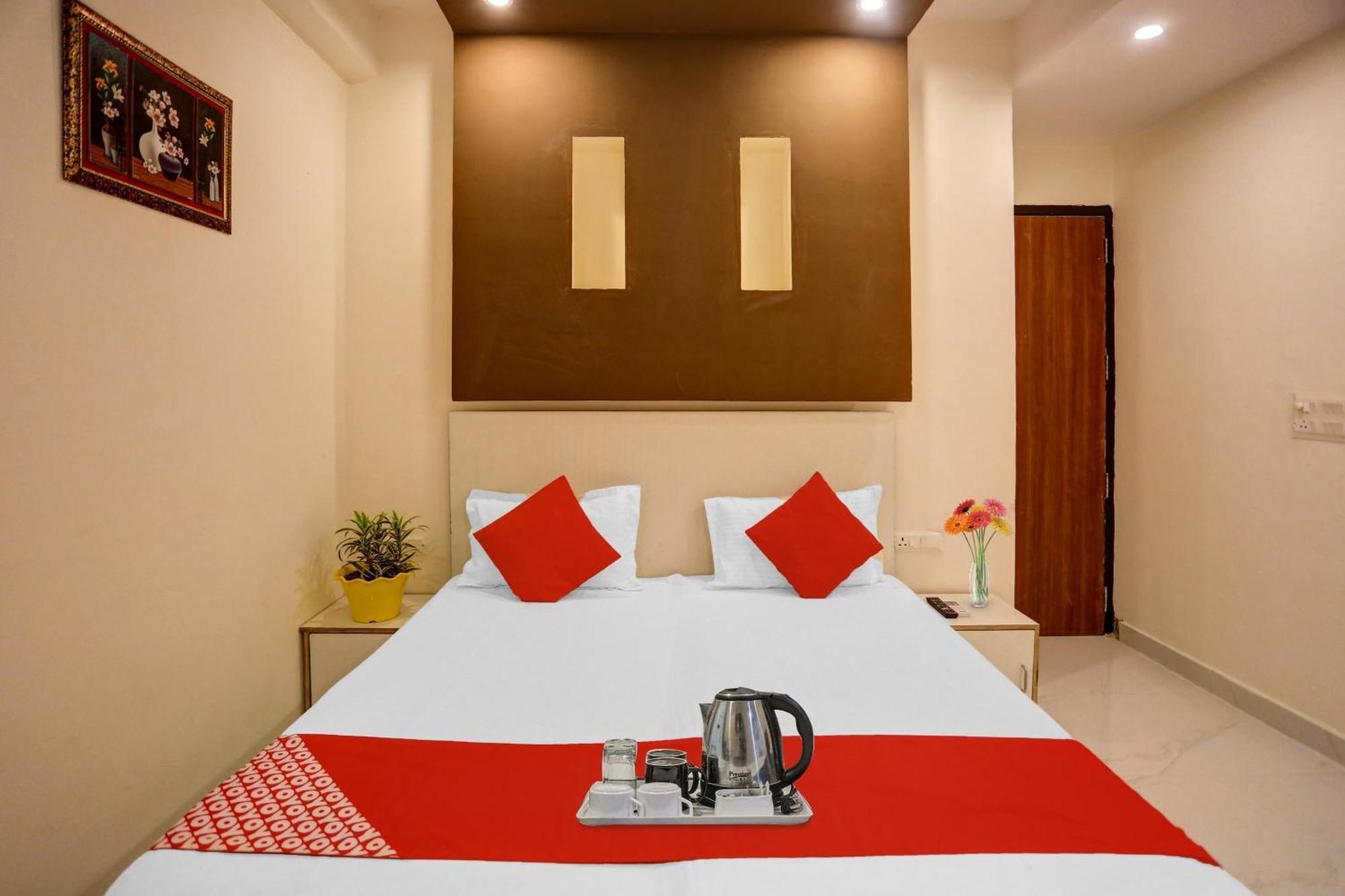 Hotel O Luxury Inn Ghaziabad Luaran gambar